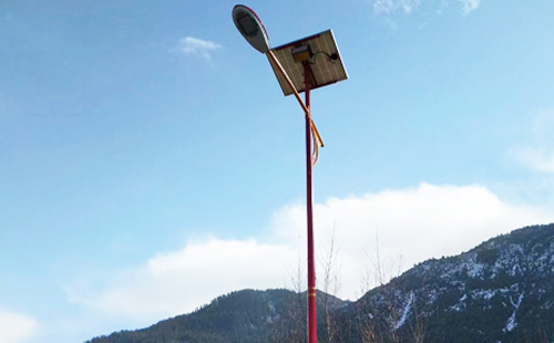 如何选择高质量的焉耆太阳能路灯材料：全方位指南